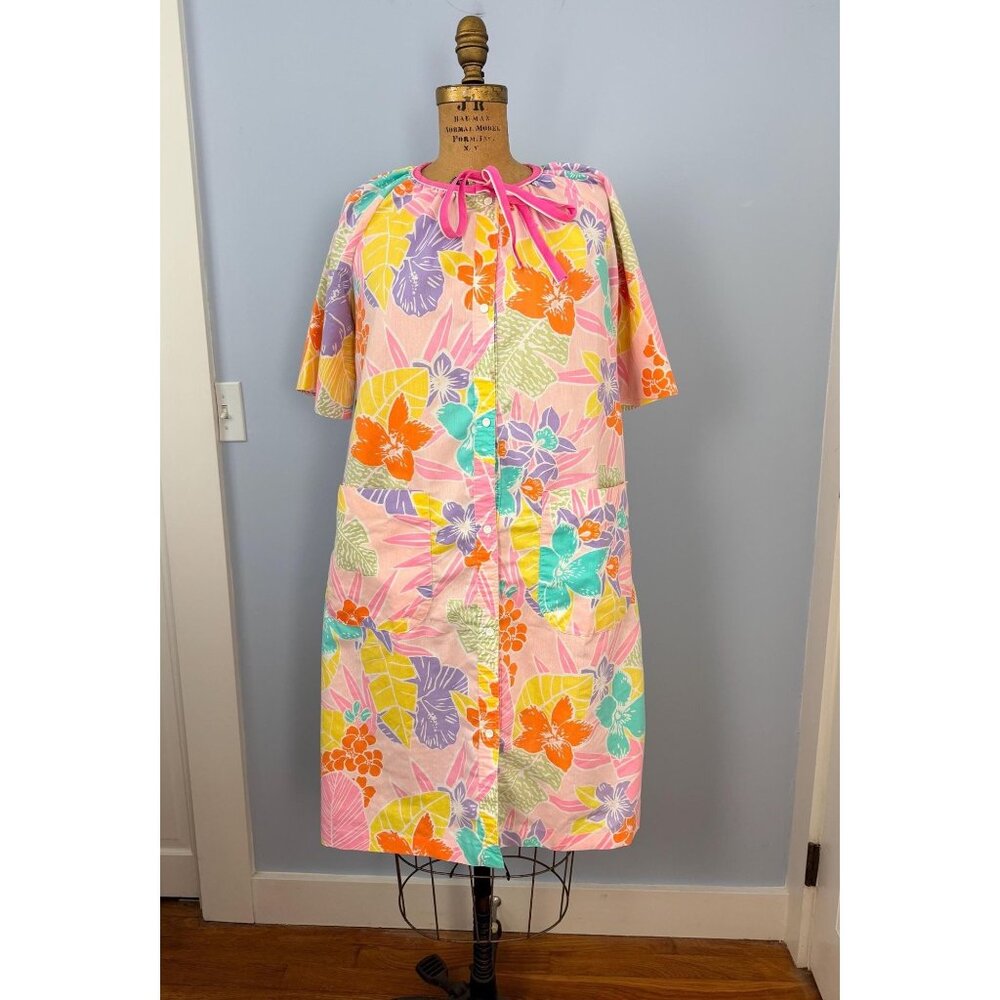 Vintage Smart Time Colorful Floral House Dress, Size M, Tropical Print